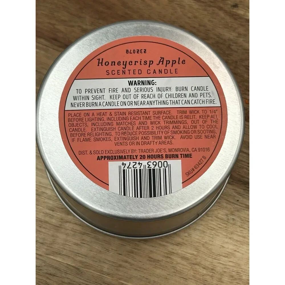 Trader Joe's Honeycrisp Apple Candle Scented Tin 5.7oz HA Scent 20 hrs Burn Time
